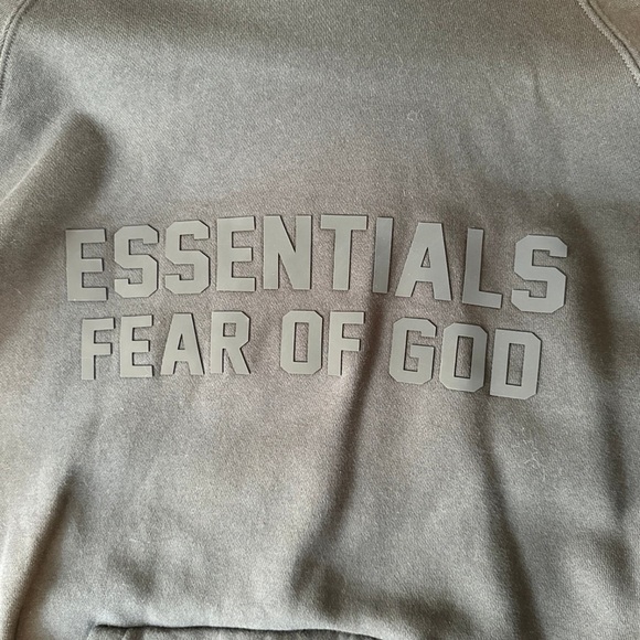Essentials hoodie - Picture 4 of 5
